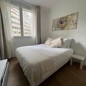 Cozy Studio Tour Eiffel Parigi