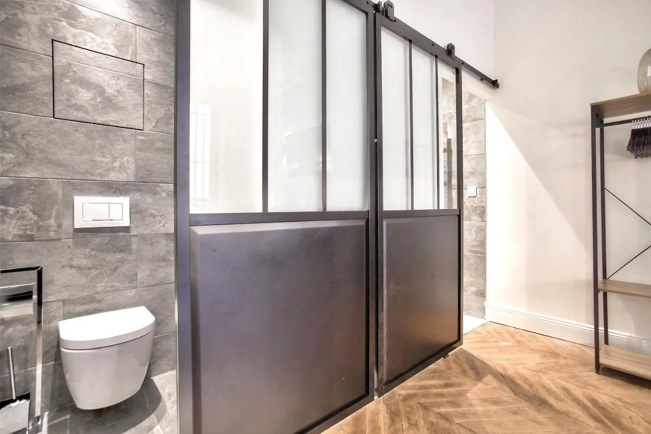 Studio Quartier Champs Elysees 2 Free Netflix Paris Apartamento